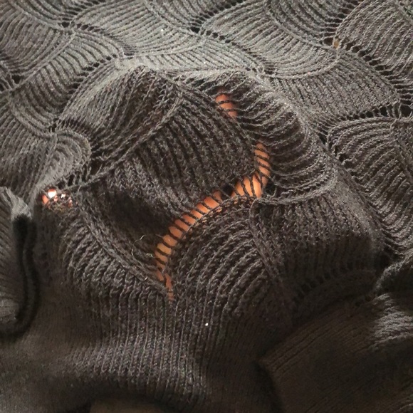 UO sweater - Picture 2 of 3